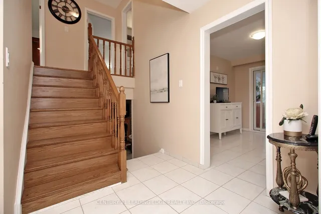 Additional image 14 of 3651 Broomhill Cres