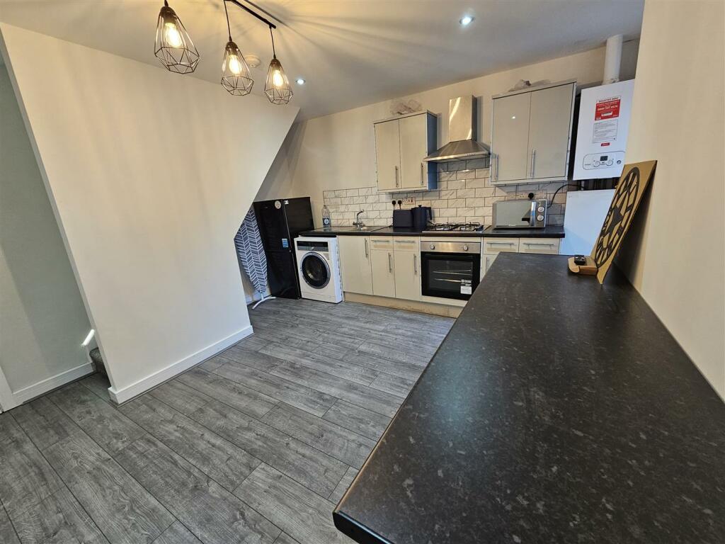 Additional image 5 of Bury Road, Bolton