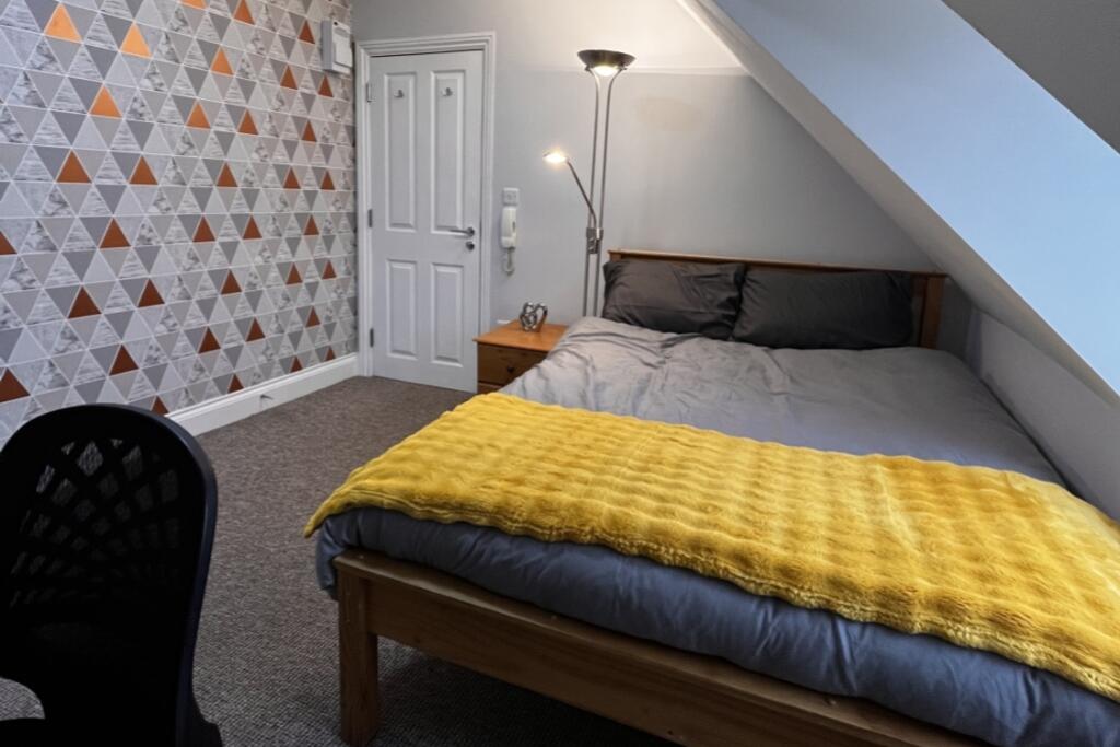 Additional image 2 of Ashley Road, Poole, BH14 0AD