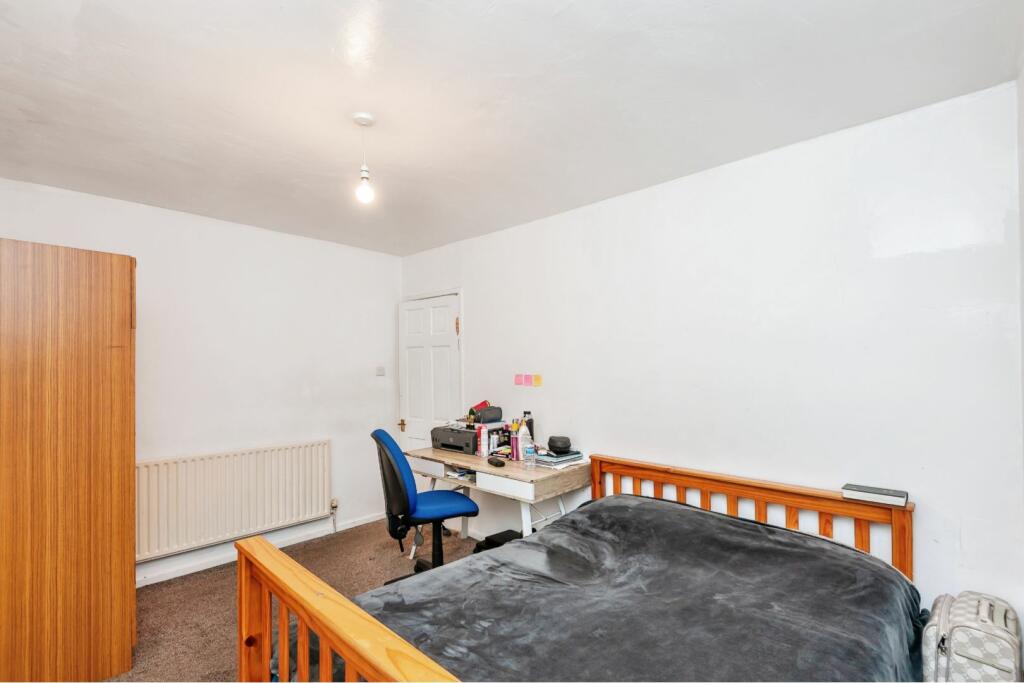 Additional image 12 of Broadstone Way, Bradford, BD4