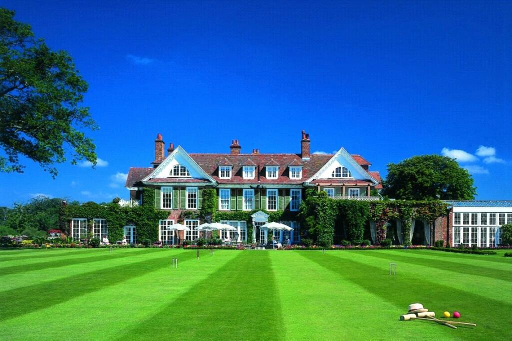 Additional image 10 of Chewton Farm Road, Highcliffe, Dorset, BH23