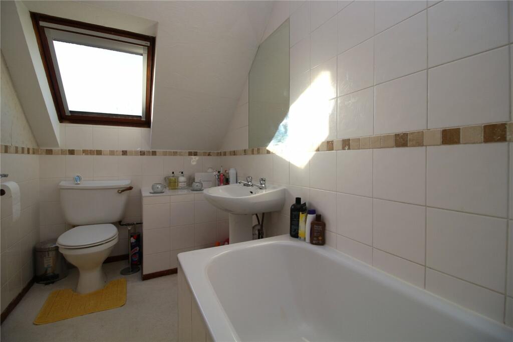 Additional image 9 of Oakwood Avenue, New Milton, Hampshire, BH25