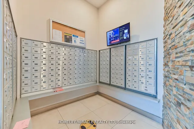 Additional image 32 of 215 Queen St Unit 709