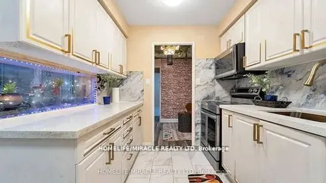 Additional image 16 of 3455 Morning Star Dr Unit 122