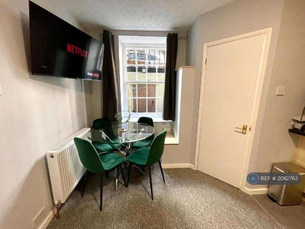 Additional image 8 of Deluxe Hotel Rooms, Brighton, BN3