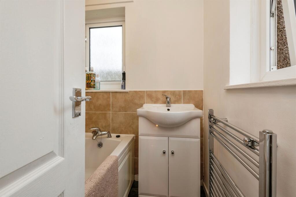 Additional image 12 of Bideford Mount, Bradford