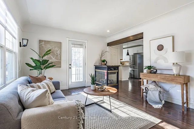 Additional image 5 of 2 Bond St