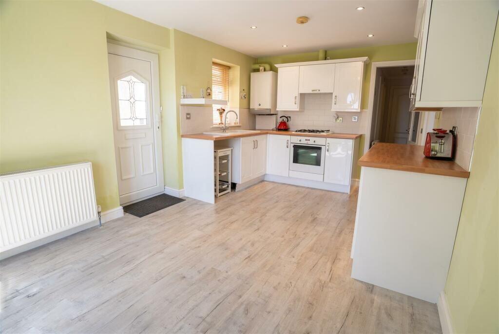 Additional image 13 of Sundial Cottage, Brentford Road, Low Moor, Bradford, West Yorkshire, BD12 0AF