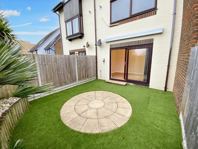 Additional image 16 of CHRISTCHURCH TOWN CENTRE