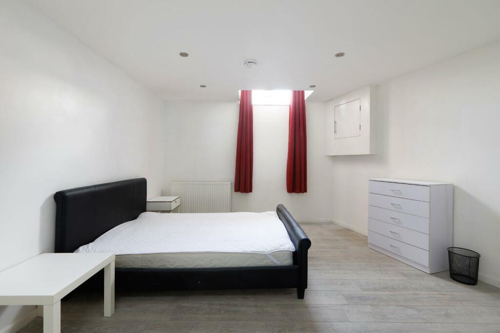 Additional image 4 of Newmarket Terrace, Brighton