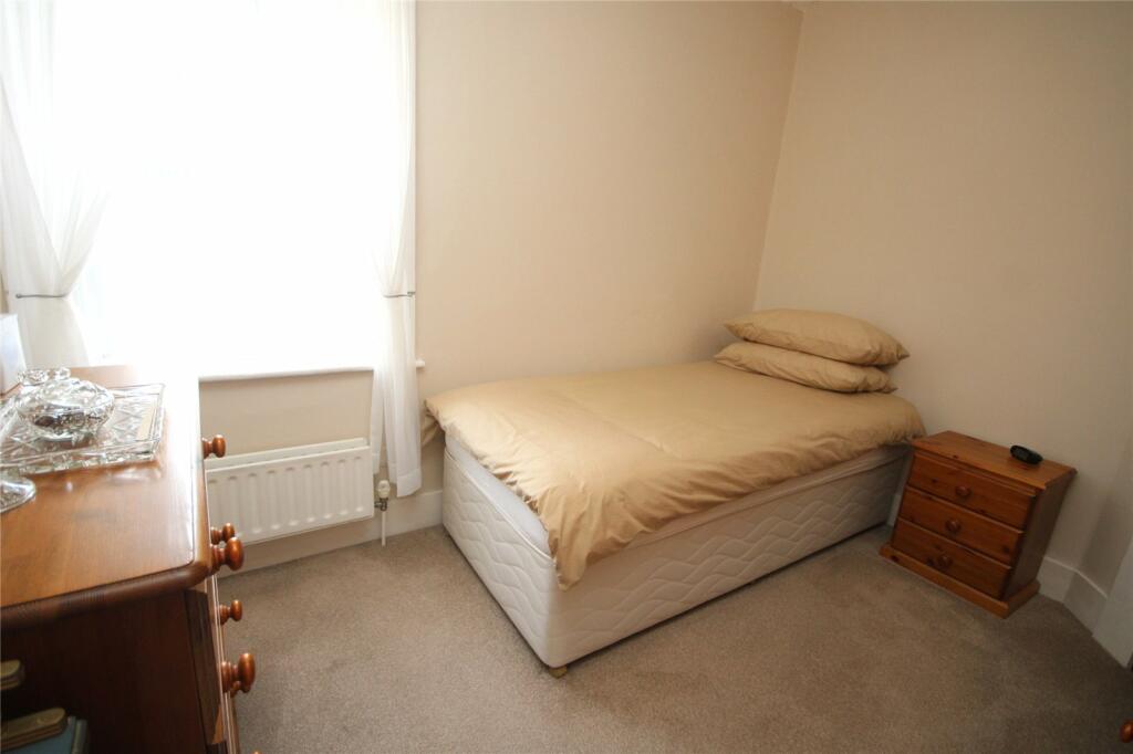 Additional image 8 of Barton Lane, Barton on Sea, New Milton, Hampshire, BH25