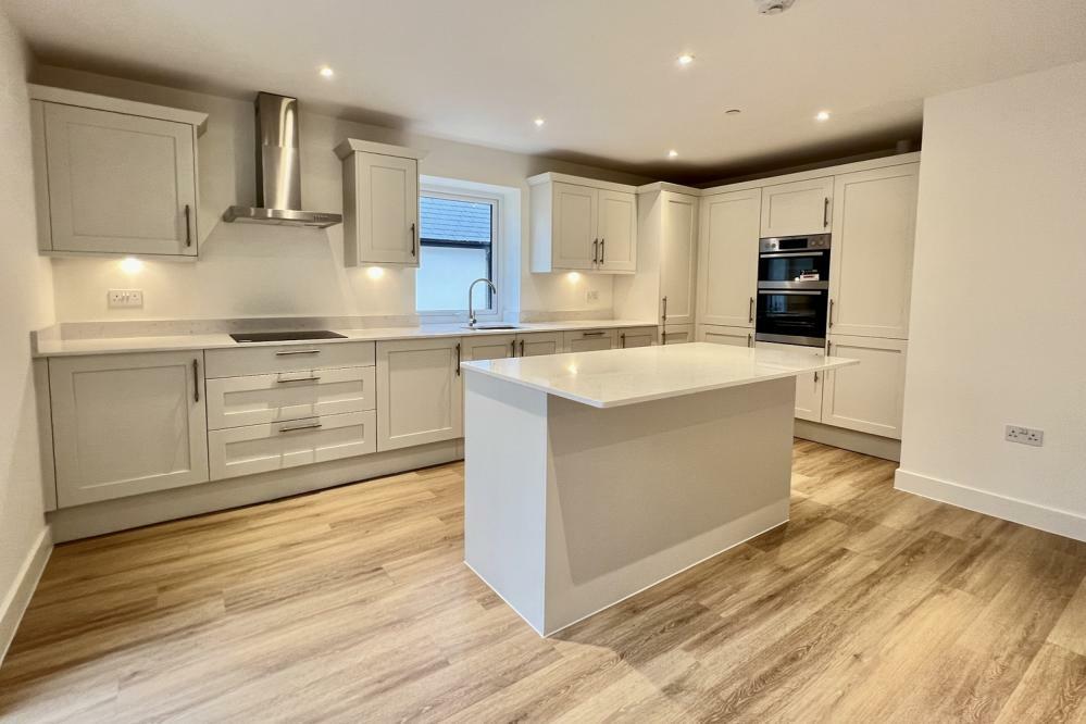 Additional image 5 of 53-55, Eastfield Lane, Ringwood, BH24 1UN