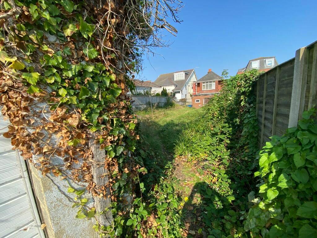 Additional image 5 of Bargates, Christchurch, Dorset, BH23 1QL