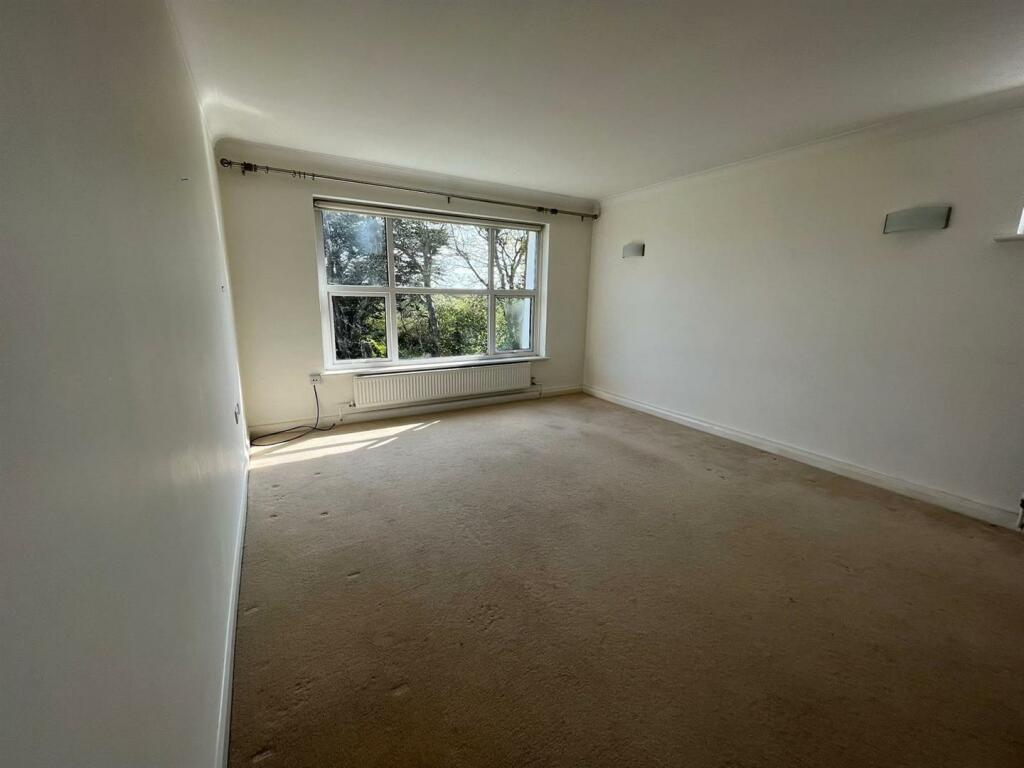 Additional image 5 of Fincham Close