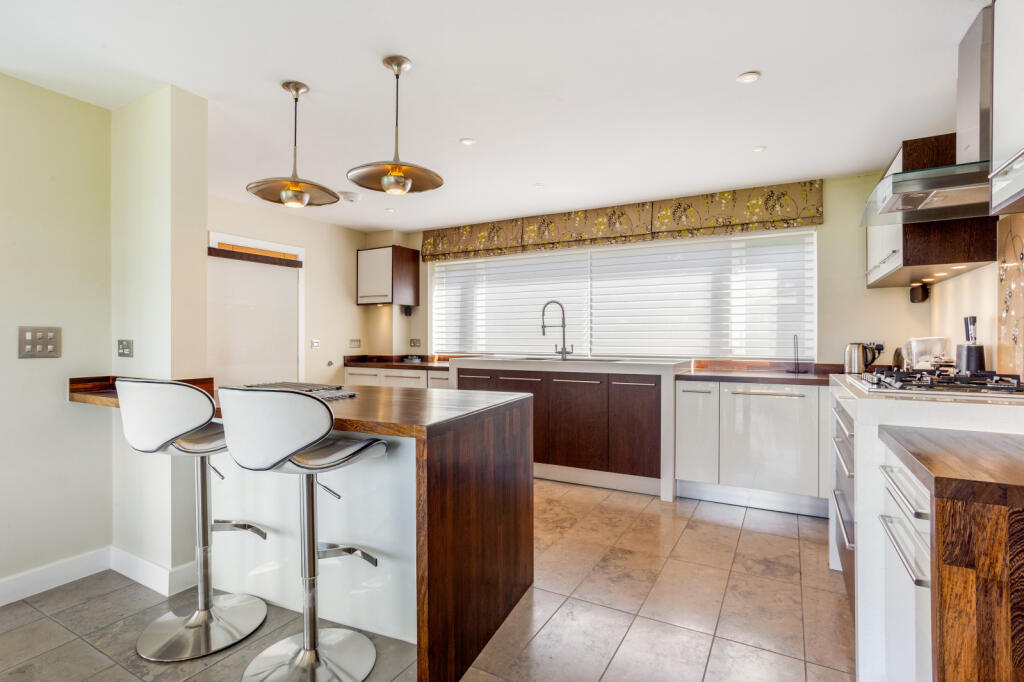 Additional image 22 of Chaddesley Glen, Canford Cliffs, Poole, Dorset, BH13