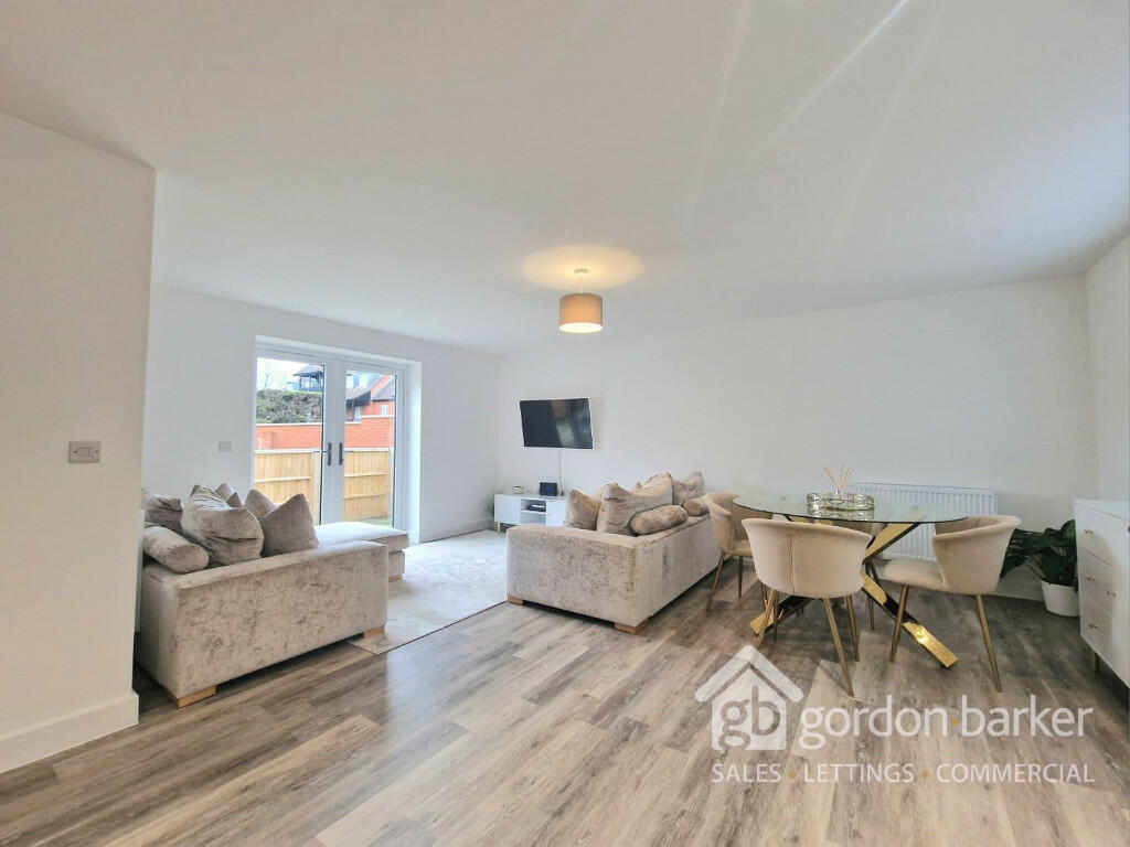 Additional image 7 of Wimborne Road East, Ferndown, Dorset, BH22