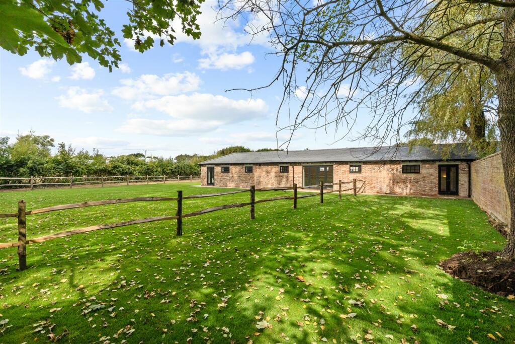 Additional image 14 of 3 Kents Yard