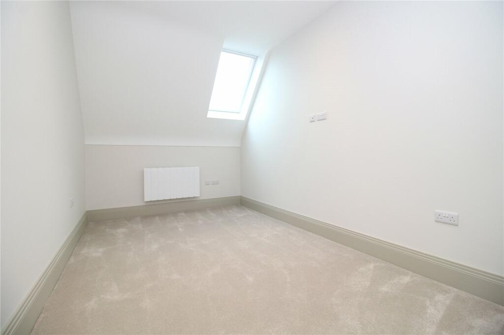 Additional image 7 of Chewton Farm Road, Highcliffe, Dorset, BH23