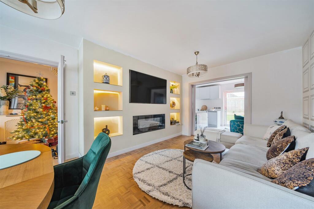 Hurston Close, Worthing