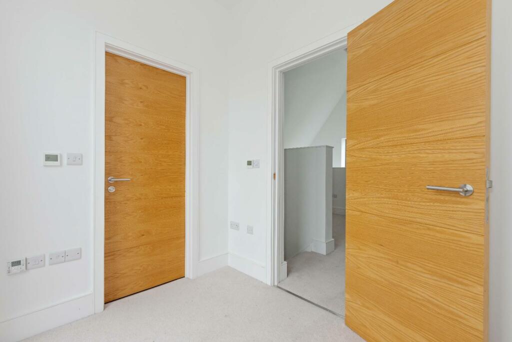 Additional image 12 of 18 Ham Road, Shoreham By Sea