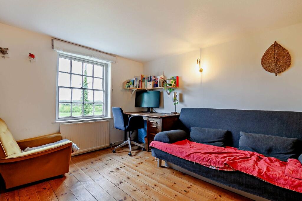 Additional image 19 of Back Lane, Milton Street, Polegate, East Sussex