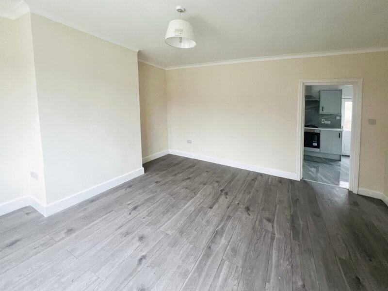 Additional image 5 of Bradford Road, Farnworth