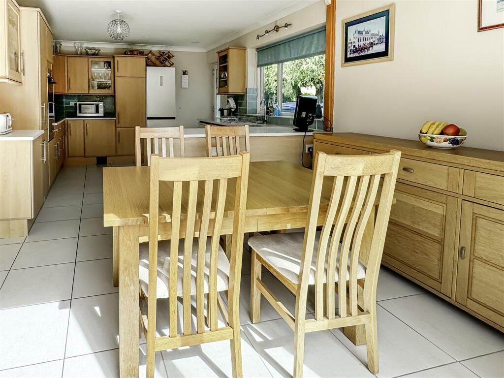 Additional image 8 of Horsemere Green Lane, Climping