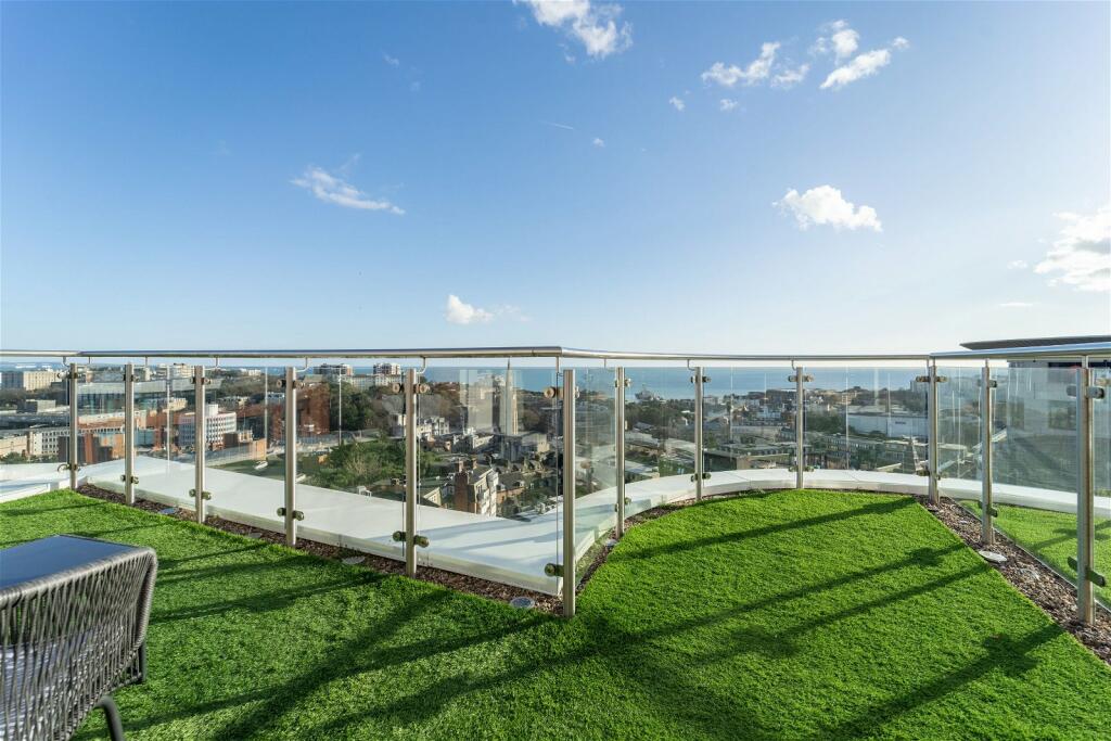 Additional image 14 of Richmond Gate, Richmond Hill Drive, Bournemouth, BH2 6LT