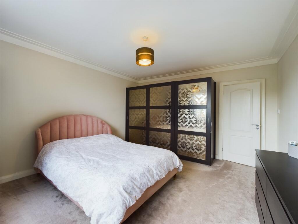 Additional image 10 of George V Avenue, Worthing, BN11