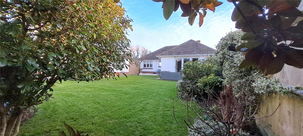 Additional image 15 of Southern Lane, Barton On Sea, New Milton, Hampshire, BH25