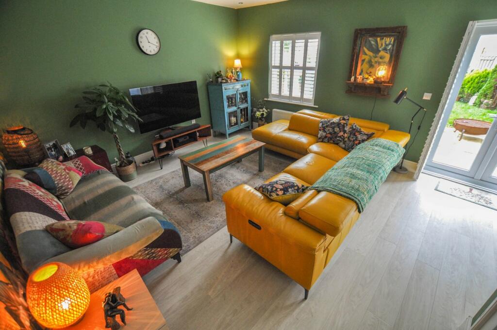 Additional image 2 of Griffin Close, Wimborne, BH21