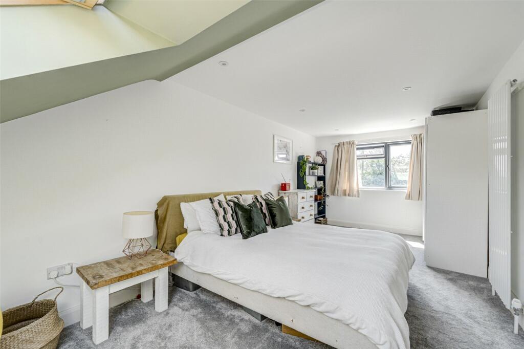 Additional image 10 of Upper Brighton Road, Lancing, West Sussex, BN15