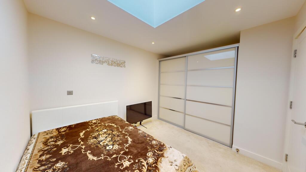Additional image 7 of Western Road, City Centre, Brighton, BN1