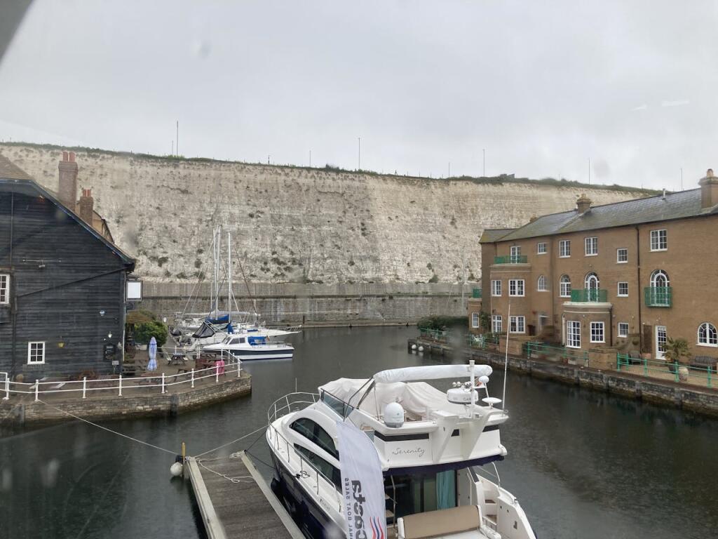 Additional image 7 of 23 The Waterfront, Brighton Marina, Brighton, BN2 5WD