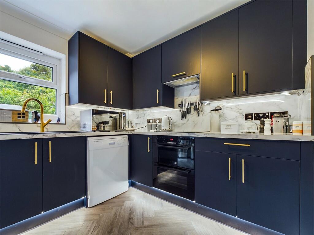 Additional image 11 of Sundew Close, New Milton, Hampshire, BH25