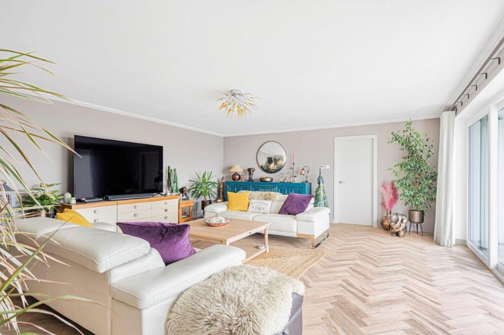 Additional image 22 of Marine Drive, Saltdean, BN2 8AA