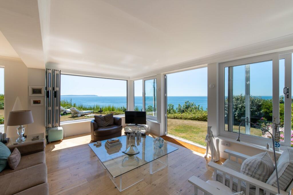 Additional image 5 of Rothesay Drive, Highcliffe, Christchurch, BH23