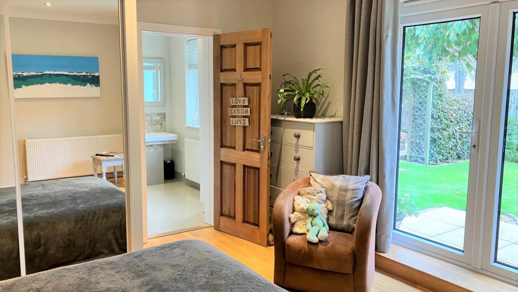 Additional image 10 of Appletree Close, New Milton