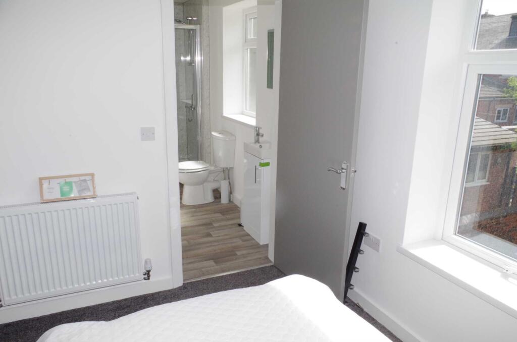 Additional image 20 of Mayfield Avenue