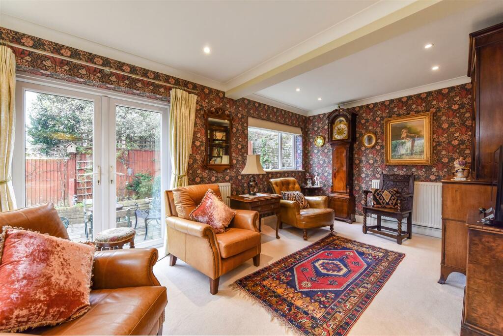 Additional image 5 of Maltravers Street, Arundel