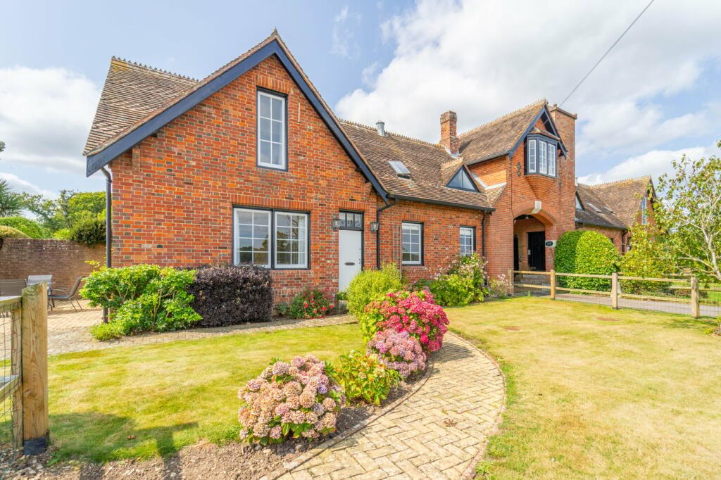 Ossemsley, Christchurch, BH23