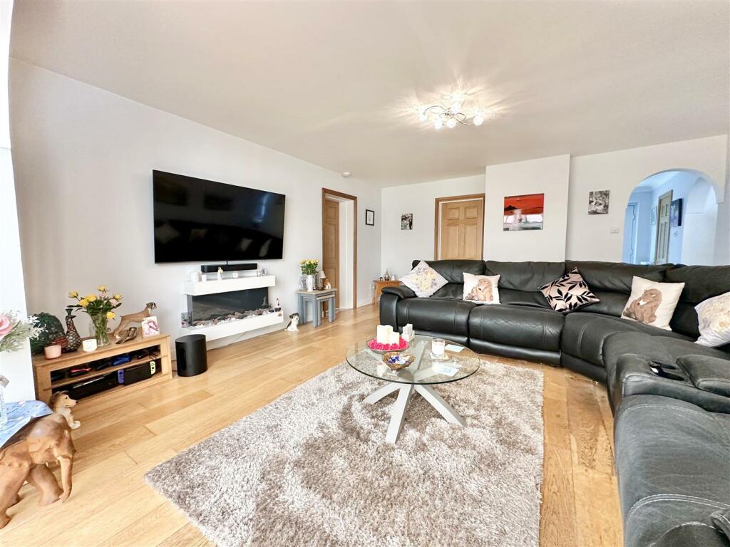 Additional image 4 of Amberwood, Ferndown