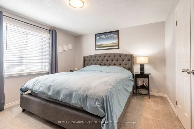 Additional image 24 of 158 Southpark Ave