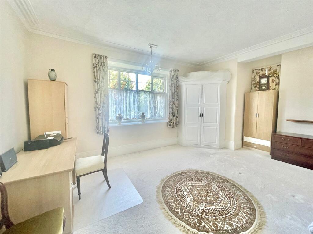 Additional image 4 of Chesterfield Road, Meads, Eastbourne, BN20