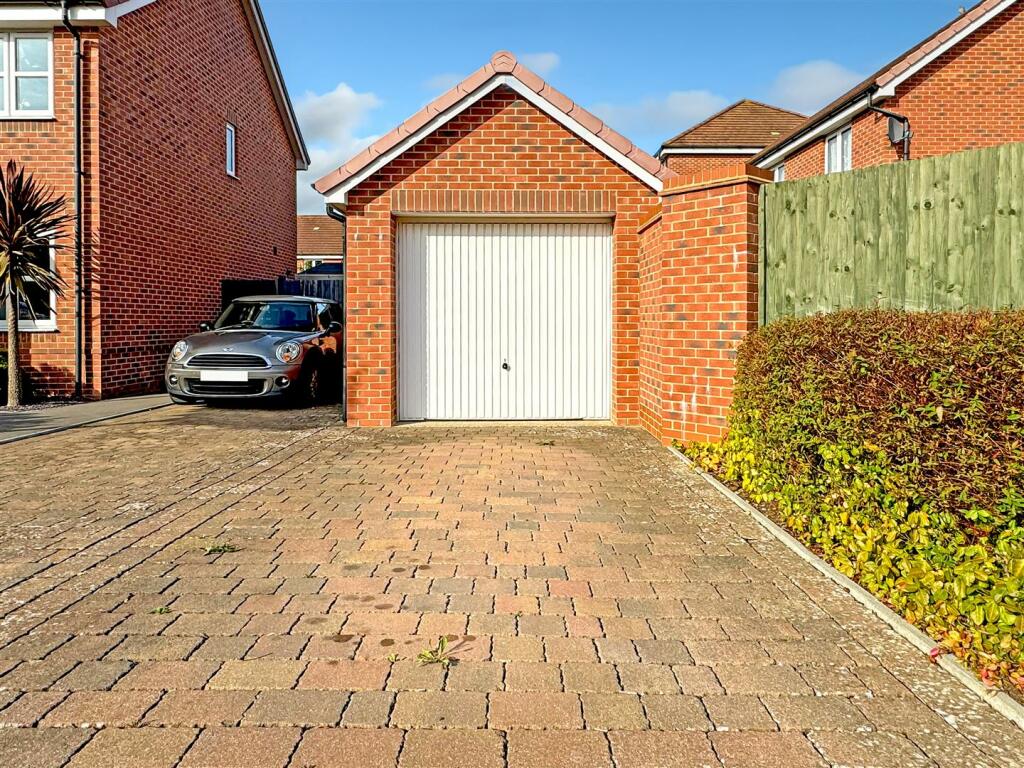 Additional image 15 of Matheson Place, Littlehampton