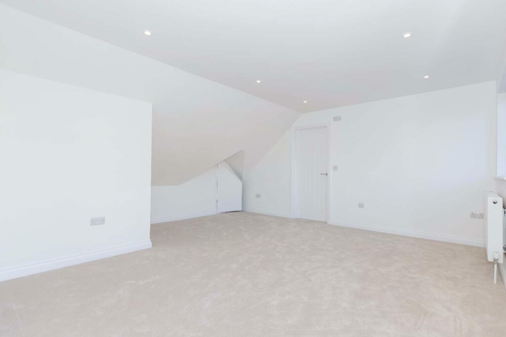 Additional image 9 of Elizabeth Avenue, Hove