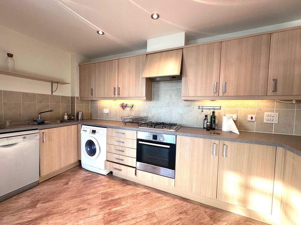 Additional image 9 of Murre House, Stone Close, Poole, BH15