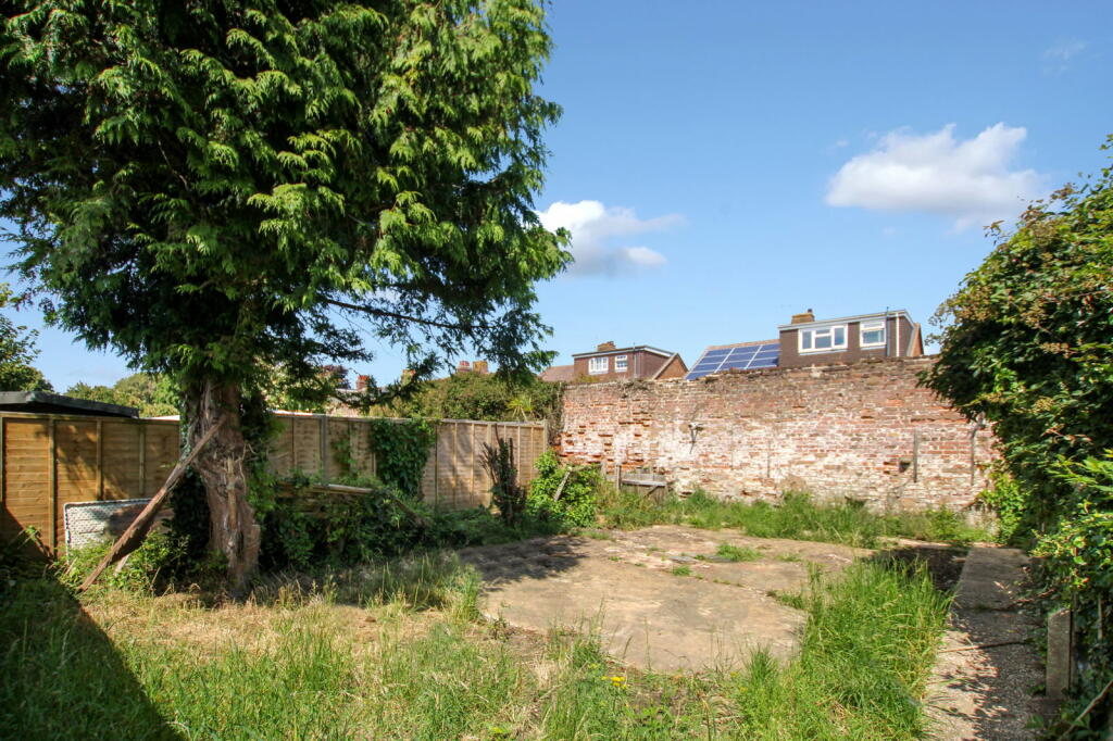 Additional image 2 of Centrecourt Road, Worthing, BN14 7AQ