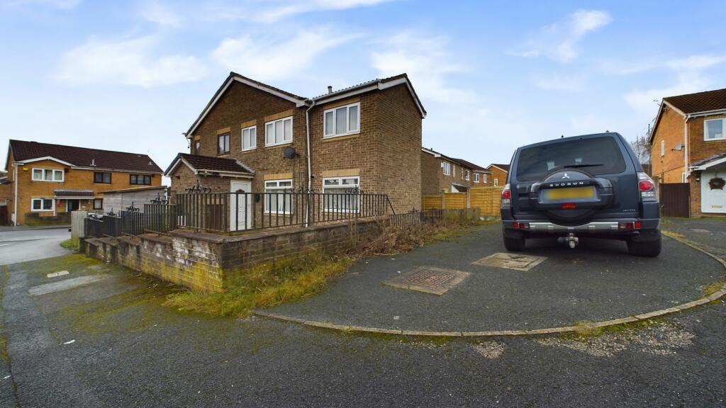 Additional image 11 of Lochy Road, Bradford, BD6