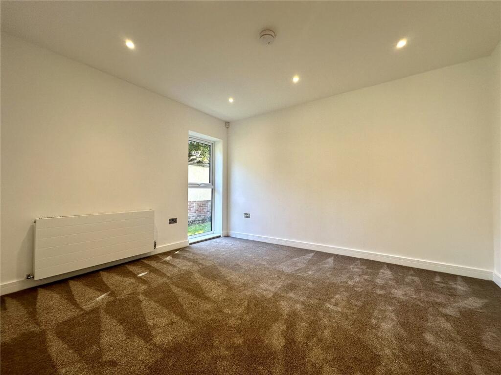 Additional image 11 of Smugglers Lane North, Highcliffe On Sea, Christchurch, Dorset, BH23